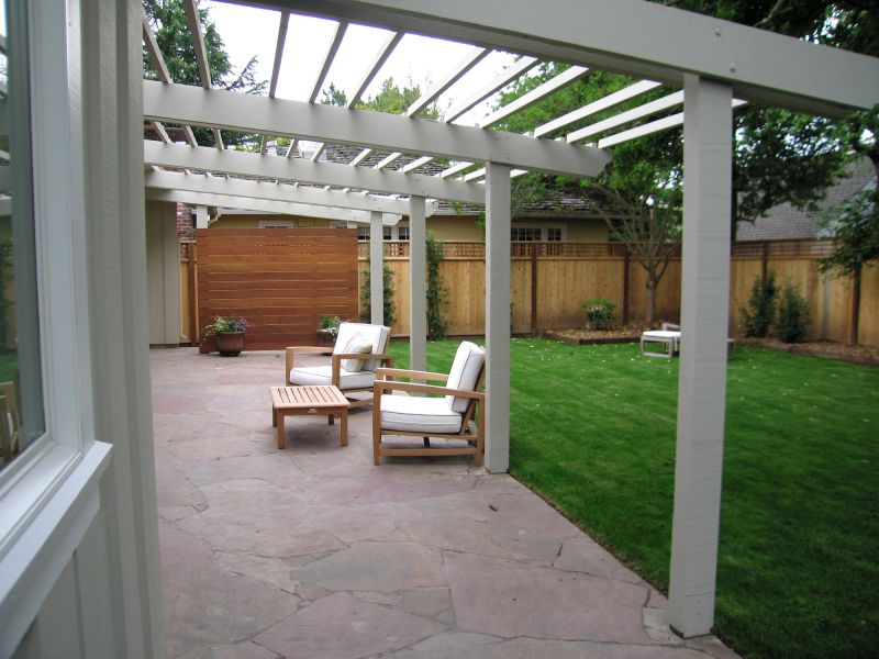 Driveway Arbor Installation in Conroe, TX